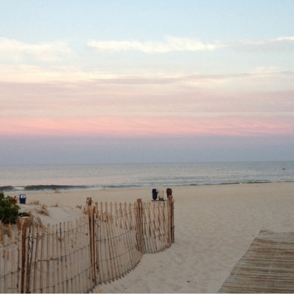 Meet your Posher, Lisa - Picture 1 of 1